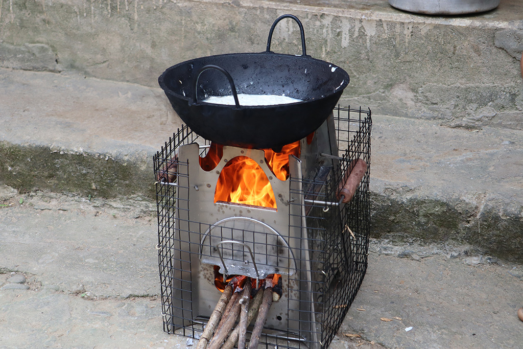 Cleaner cookstoves project - Nepal